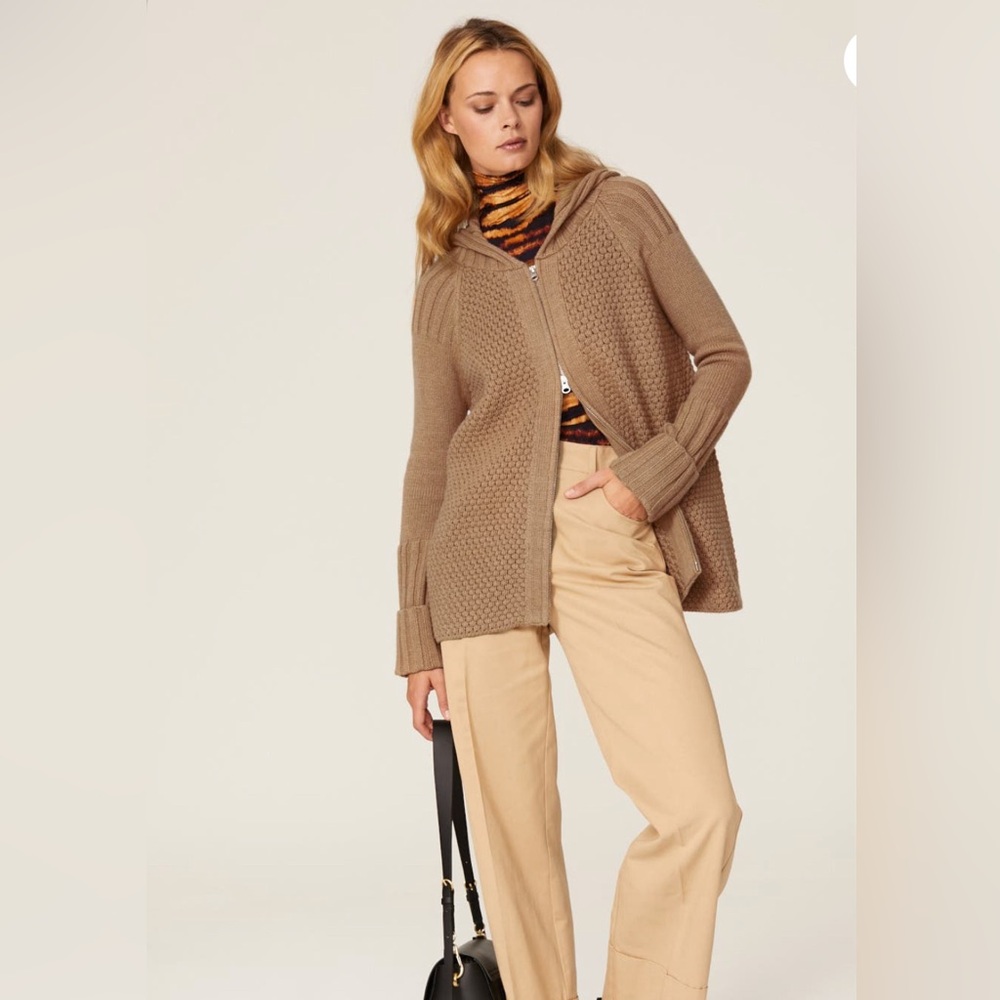 VICTOR ALFARO COLLECTIVE - OVERSIZED BROWN ZIP UP SWEATER